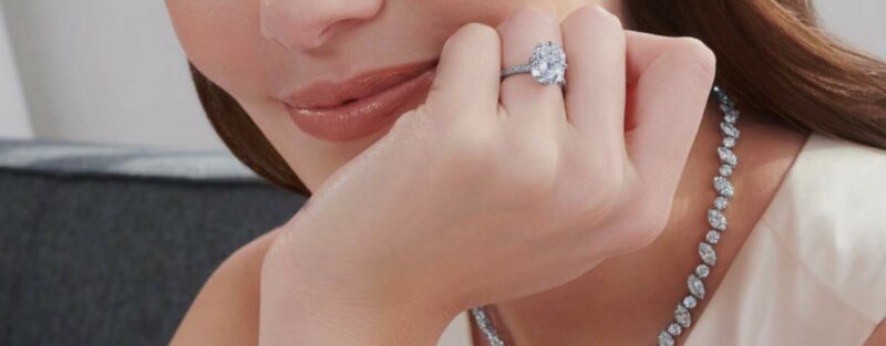 Platinum Guild International Releases Trend Report for Engagement Rings platinum jewelry gallery 1
