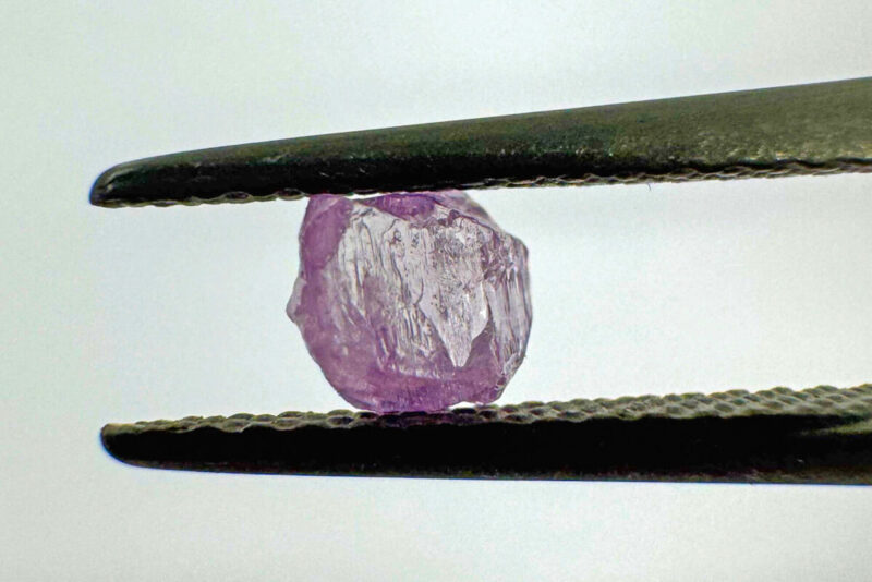 Rare Purple Diamond Unearthed at Diavik as Mine Nears Closure rare purple